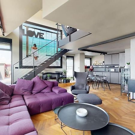 Stylovy Loft S Ohromnou Terasou Apartamento Bratislava Exterior foto